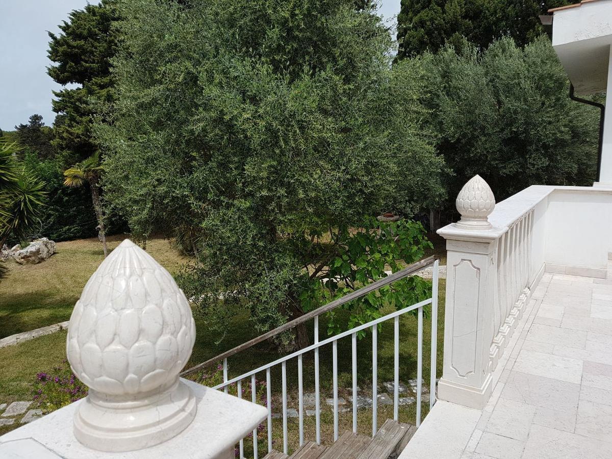 Relais Villa Lama Boutique Hotel Taranto Exterior foto